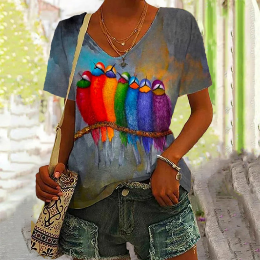 Women's T-Shirt - Relaxed Fit V-Neck - Short Sleeve Casual Graphic Bird Print