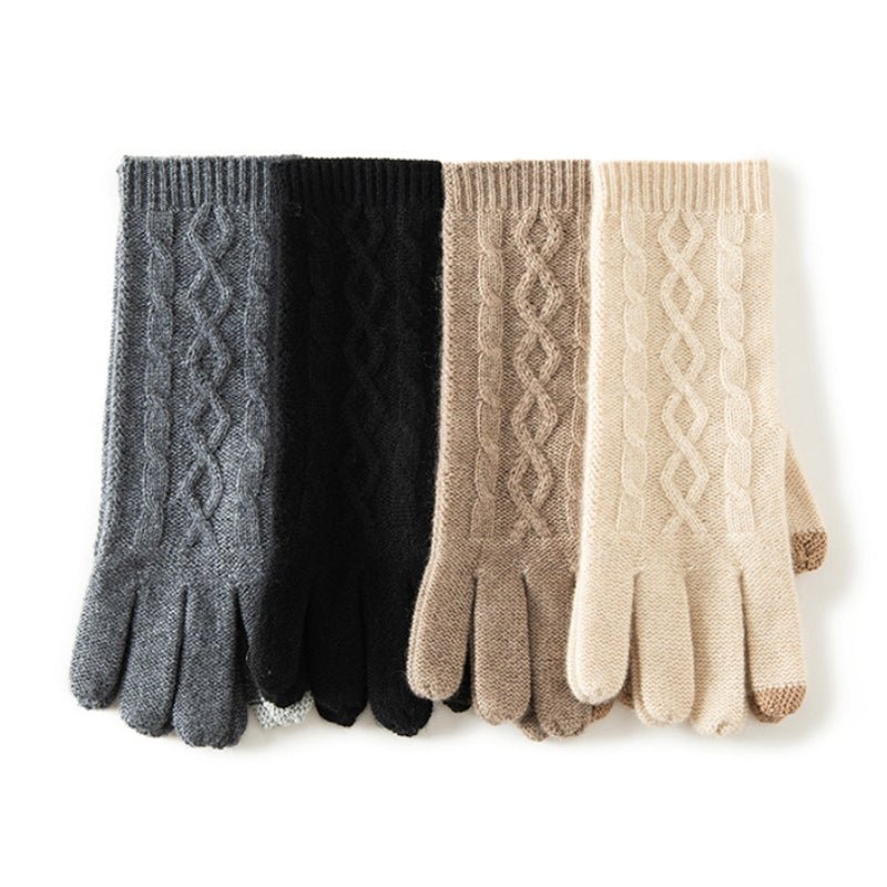 Sienna Snug Fit Gloves | Cable Knit Touchscreen Gloves