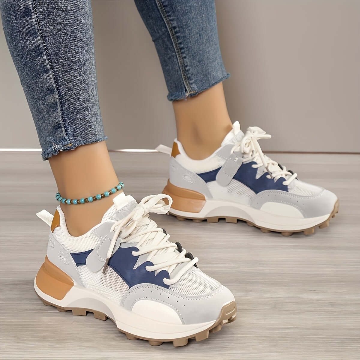 Women’s Trainers – Chunky Sole – Cushioned Support – Lace-Up