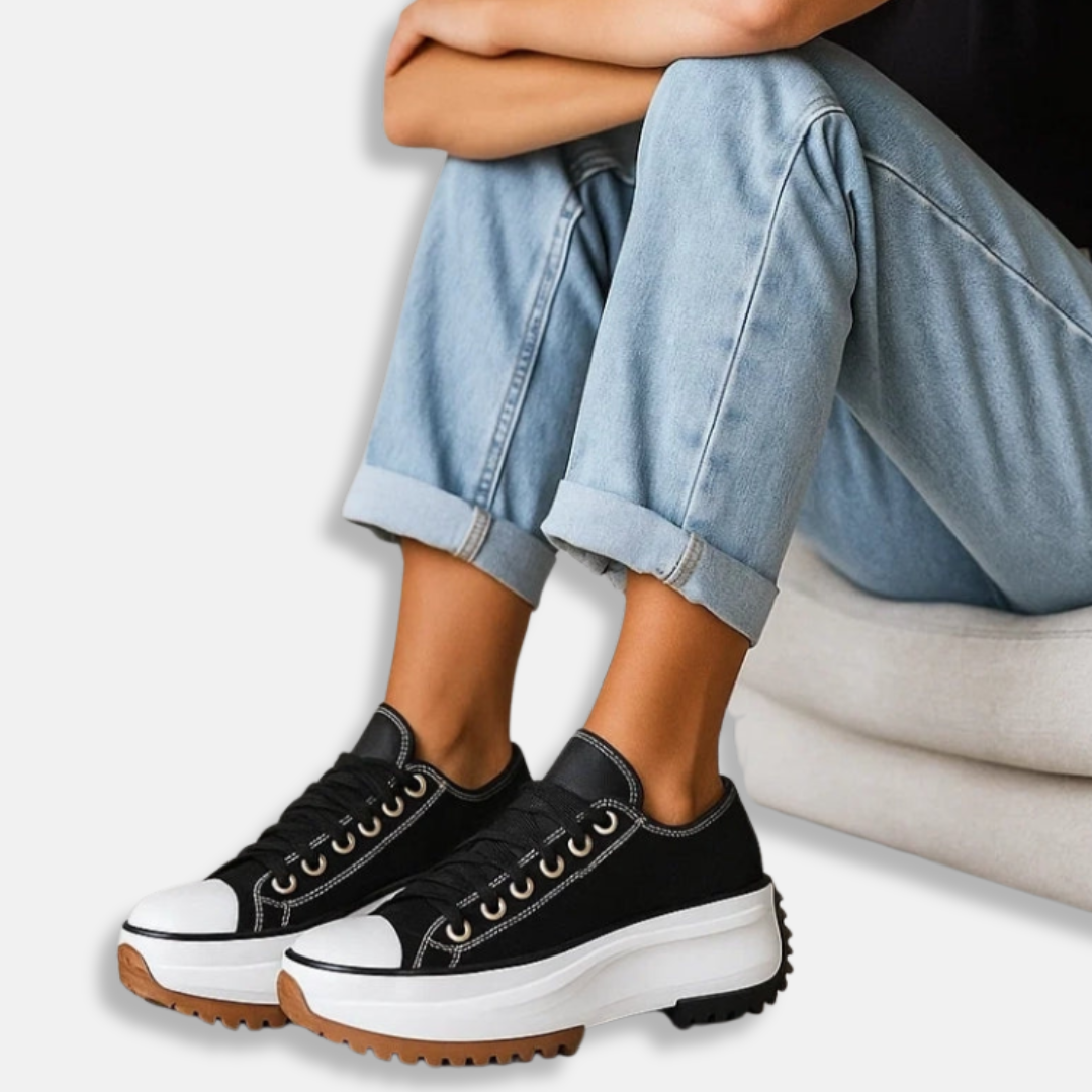 Sienna Leather Platform Sneakers | Lace-Up Contrast Trim Sneakers