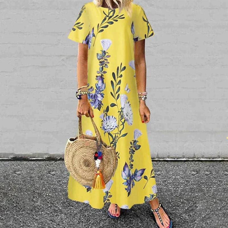 Women’s Maxi Dress – Relaxed Fit – Natural Fibers – Short Sleeve – Floral Print