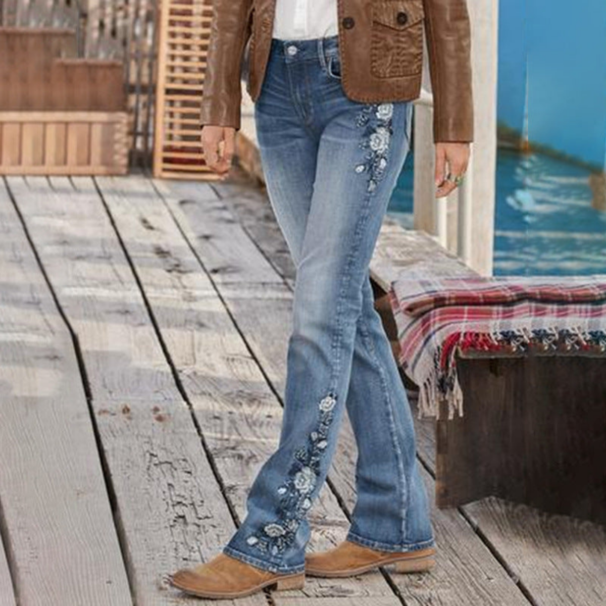 Women’s Straight-Leg Jeans - Mid/High Rise - Stretch Denim - Classic 5-Pocket Design