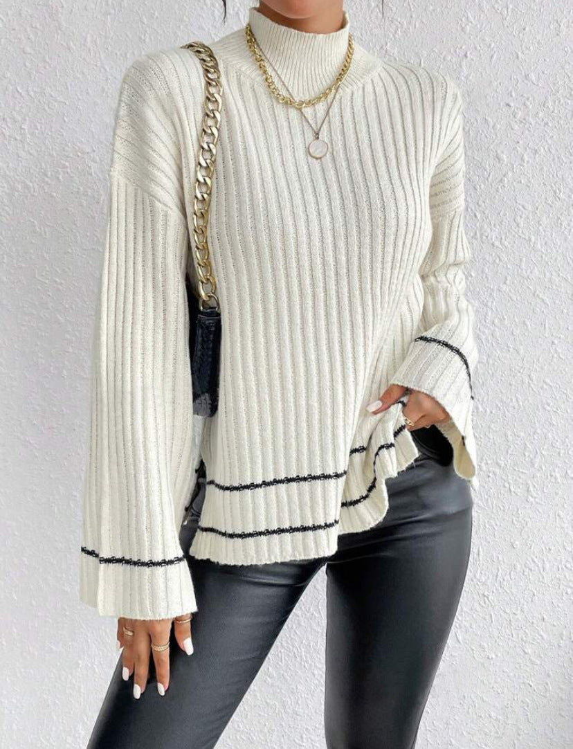 Women’s Knitted Sweater – Oversized Fit – Ribbed Texture – Mock Neck – Flared Sleeve