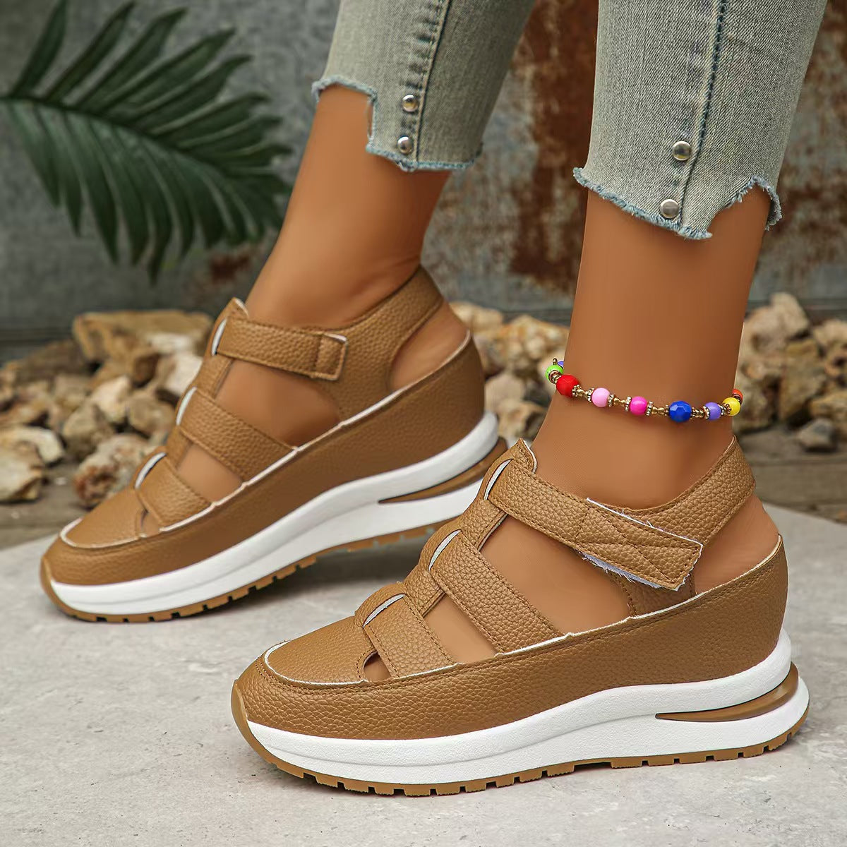 Women’s Wedge Sandals – Closed Toe – Cut-Out Straps – Platform Sole – Adjustable Fit