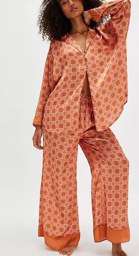 Women’s Pajama Set – Relaxed Fit – Button-Up Top – Wide-Leg Printed Pants