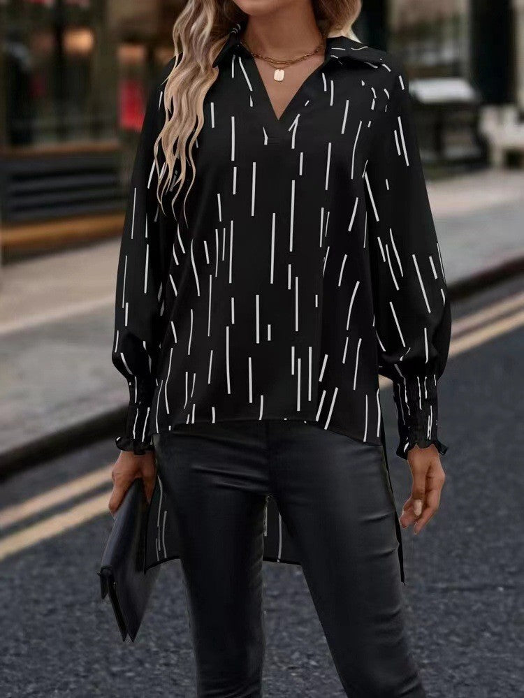 Women’s Blouse – Relaxed Fit – V-Neck – Graphic Stripe – Long Tailored Sleeves