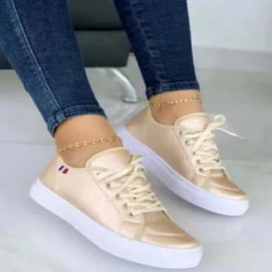 Women’s Casual Sneakers – Round Toe – Lace-Up – Thick Sole – Ankle Length Fit