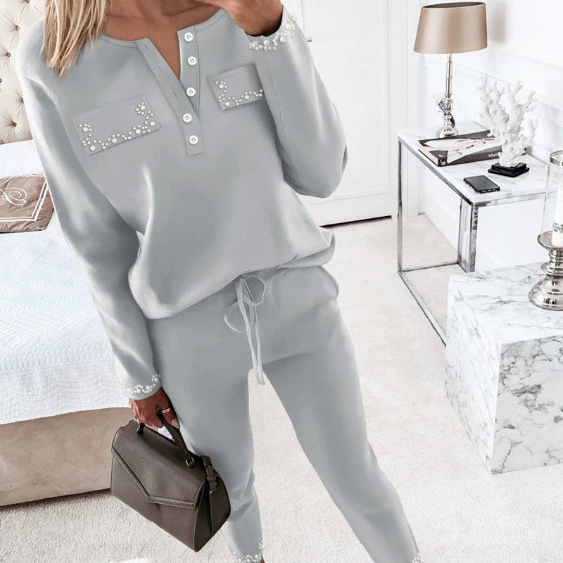 Women’s Two-Piece Set – Knit Blend – Relaxed Fit Henley Top – Tapered Drawstring Pants
