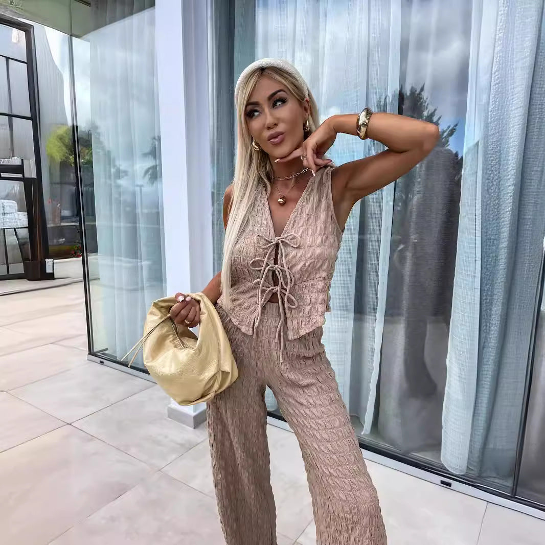 Women’s Two-Piece Set – V-Neck Tie Front Top – Crinkled Texture – Relaxed Fit Pants