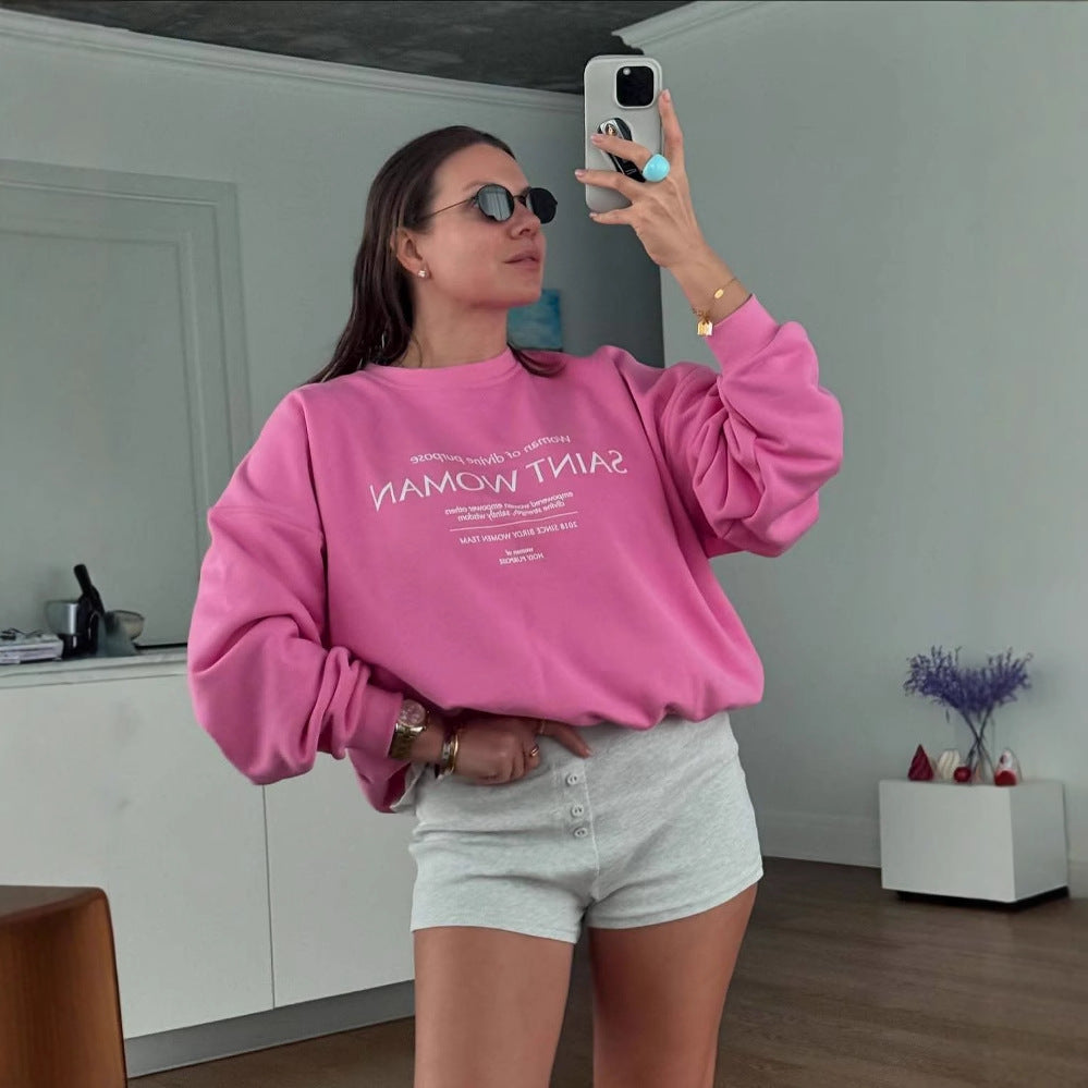 Women’s Sweatshirt – Oversized Fit – Crew Neck – Soft Knit – Graphic Front