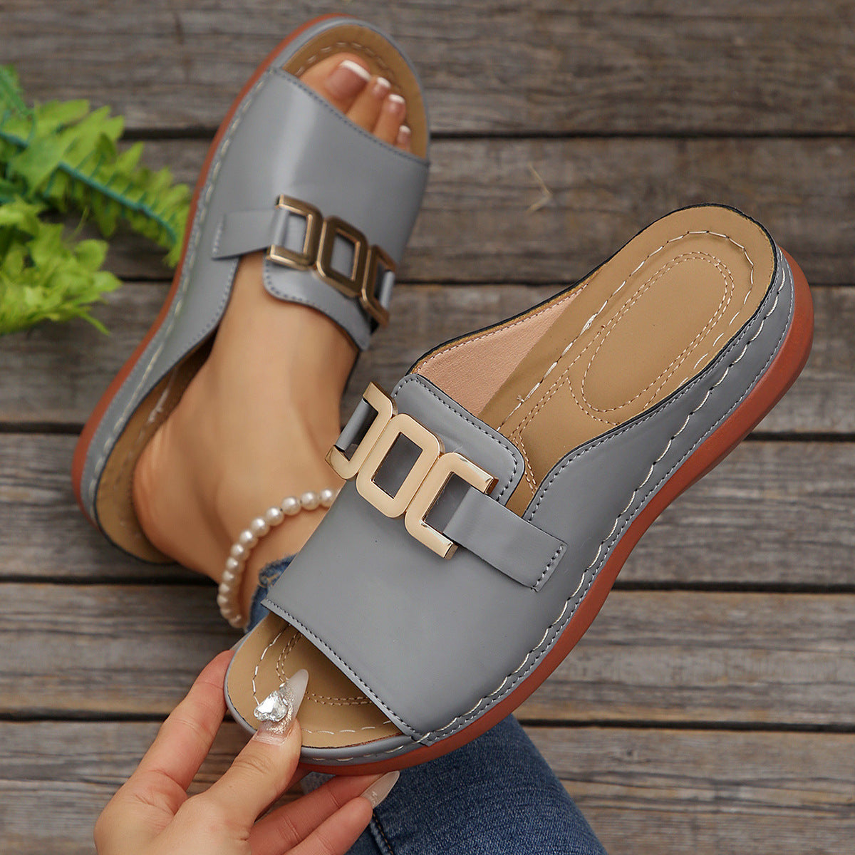 Women’s Platform Sandals – Slip-On Design – Open Toe – Wide Strap – Metallic Accent