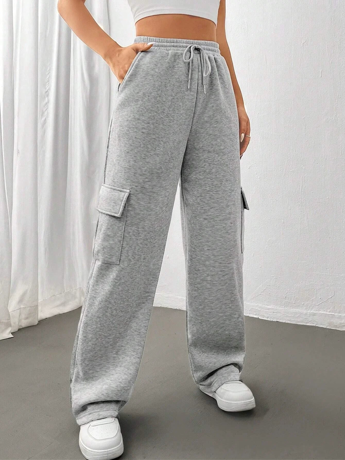 Women’s Cargo Sweatpants – Relaxed Fit – Wide Leg – High Waist – Drawstring