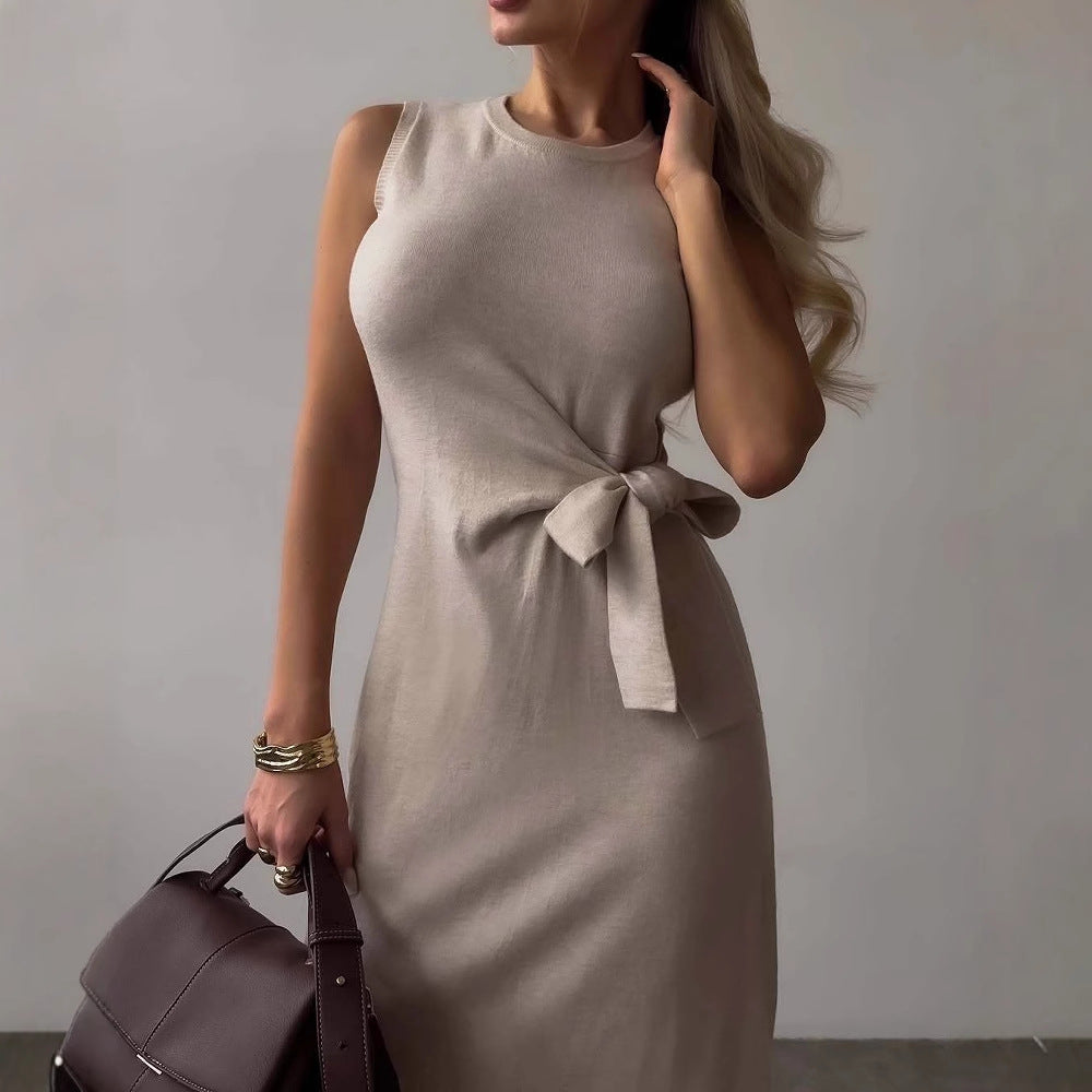 Women’s Midi Dress – Slim Fit – Sleeveless – Bow Waist – Stretch Fabric – Side Slit