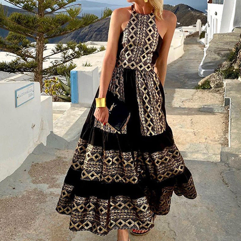 Women’s Maxi Dress – Halter Neck – Bohemian Style – Geometric Print – Flowing Fit – Breathable Blend