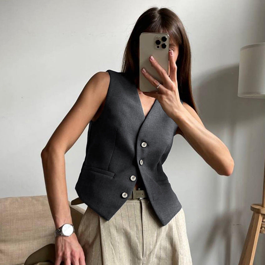 Women’s Suit Set – Tailored Fit – V-Neck Button Front – Waist-Length Formal Suit Style