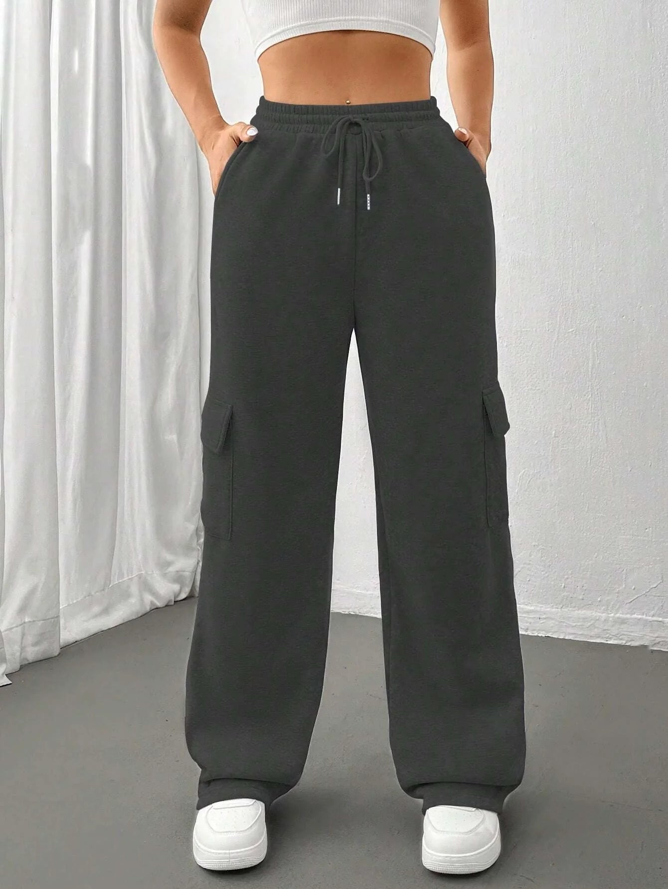 Women’s Cargo Sweatpants – Relaxed Fit – Wide Leg – High Waist – Drawstring