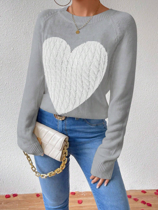 Women’s Pullover Sweater – Relaxed Fit – Soft Knit – Heart Motif – Crew Neck Casual Wear