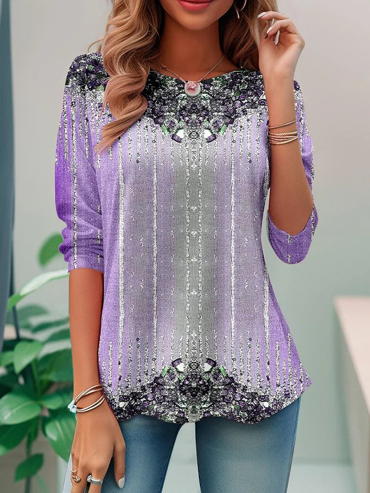 Women’s Top – Relaxed Fit – Lightweight Knit – Printed Detail – Three-Quarter Sleeve