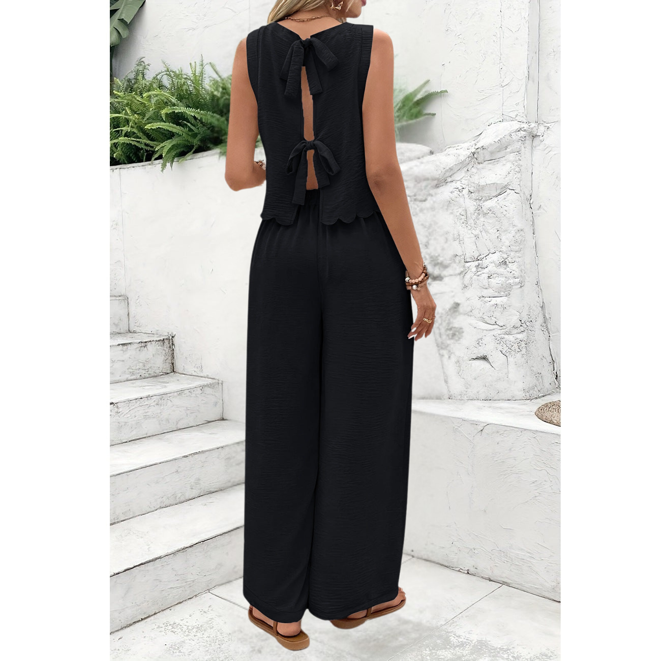 Women’s Top and Pants Set – Lightweight Woven Fabric – Relaxed Fit – Cropped Top
