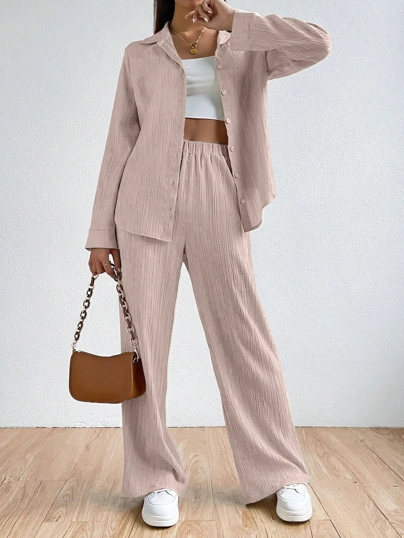 Women’s Suit Set – Relaxed Fit – Button-Down Shirt – Elastic Waist – Straight Pants