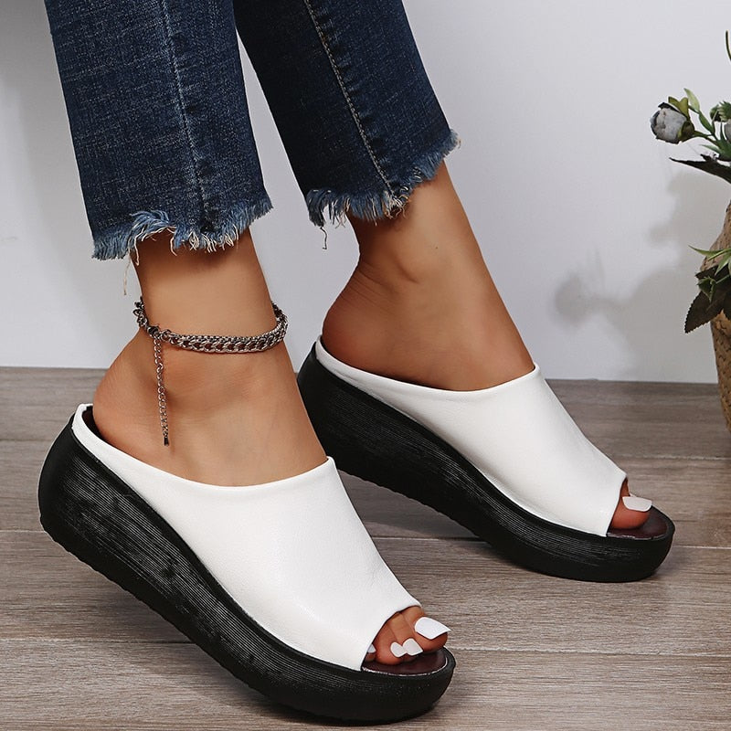 Women’s Slide Sandals – Open Toe – Cushioned Sole – Minimalist Slip-On Design