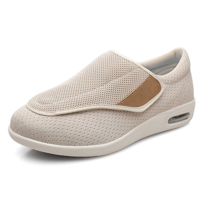 Men’s Comfort Shoes – Wide Fit – Soft Knit – Cushioned Sole – Adjustable Strap