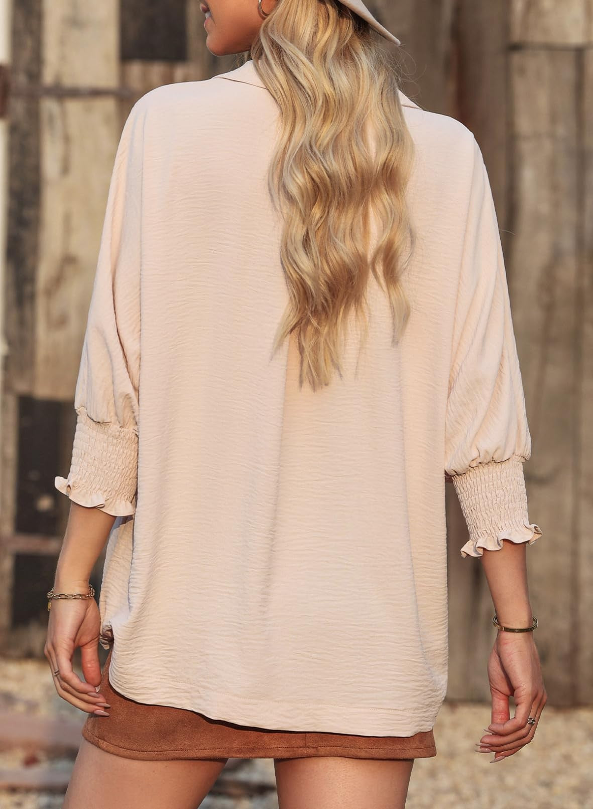 Women’s T-shirt – V-neck – Loose Fit – 3/4 Sleeve with Smocked Cuffs – Cotton Style