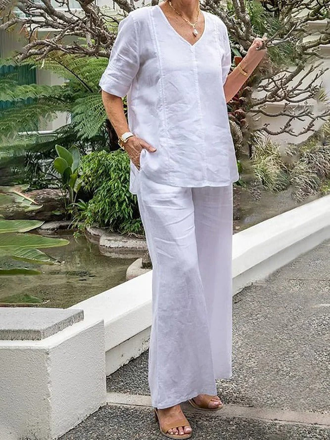 Women’s Two-Piece Set – Soft Knit – Relaxed Fit – V-Neck Top – Straight Leg Pants