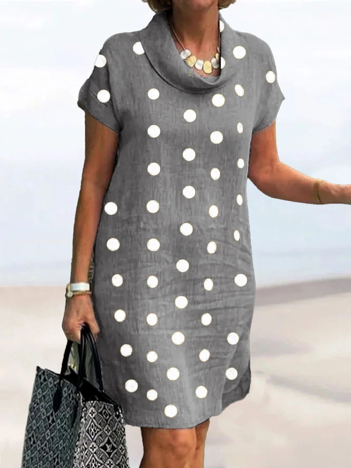 Women’s Mini Dress – Relaxed Fit – Short Sleeve – Wide Crew Neck – Polka Dot Print