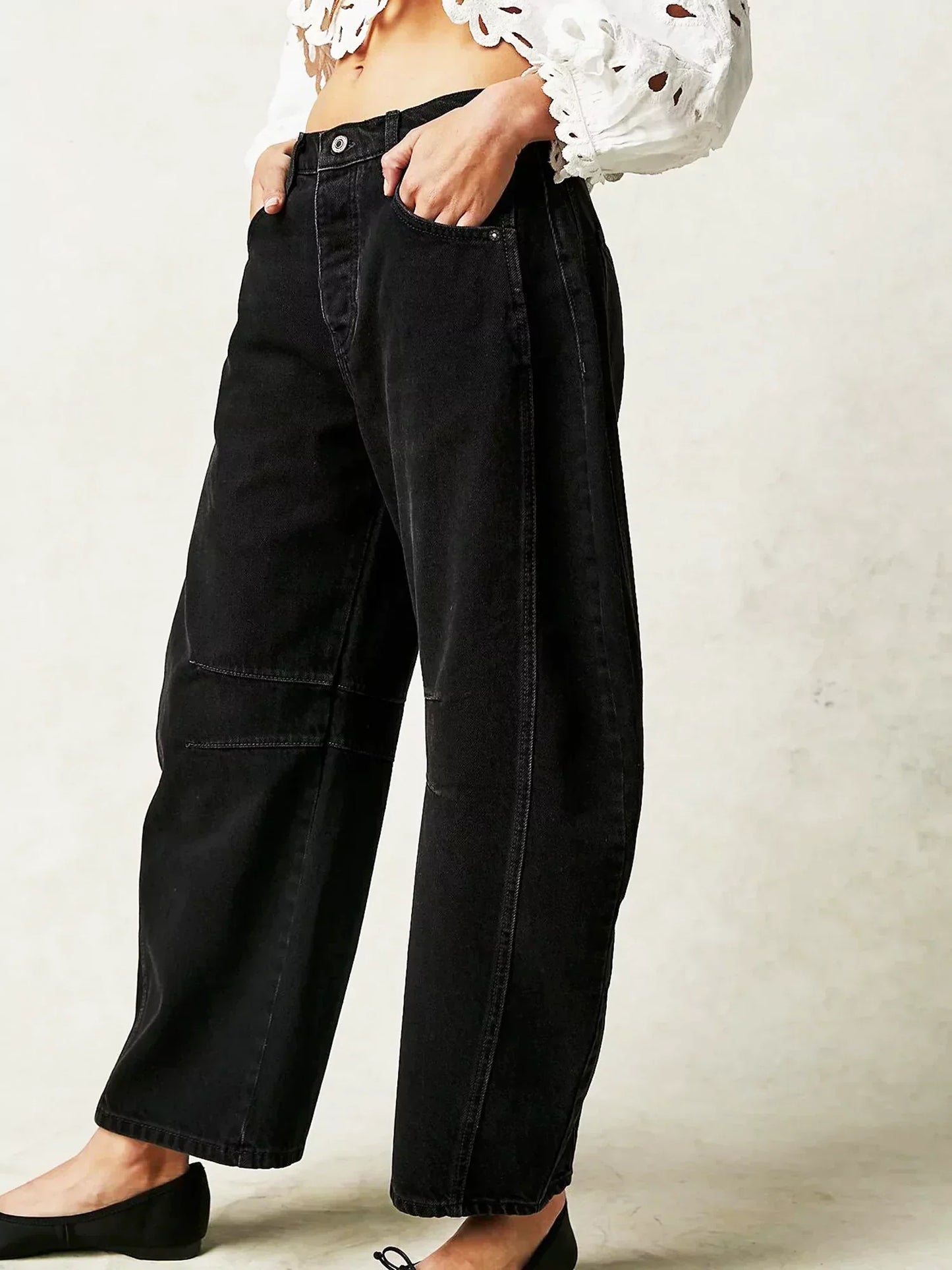 Women’s Barrel Jeans – Relaxed Fit – Full Length – Leopard Print Denim Casual Wear