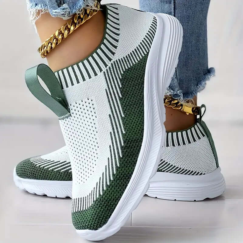 Women’s Slip-On Trainers – Knitted Upper – Breathable Fit – Cushioned Sole