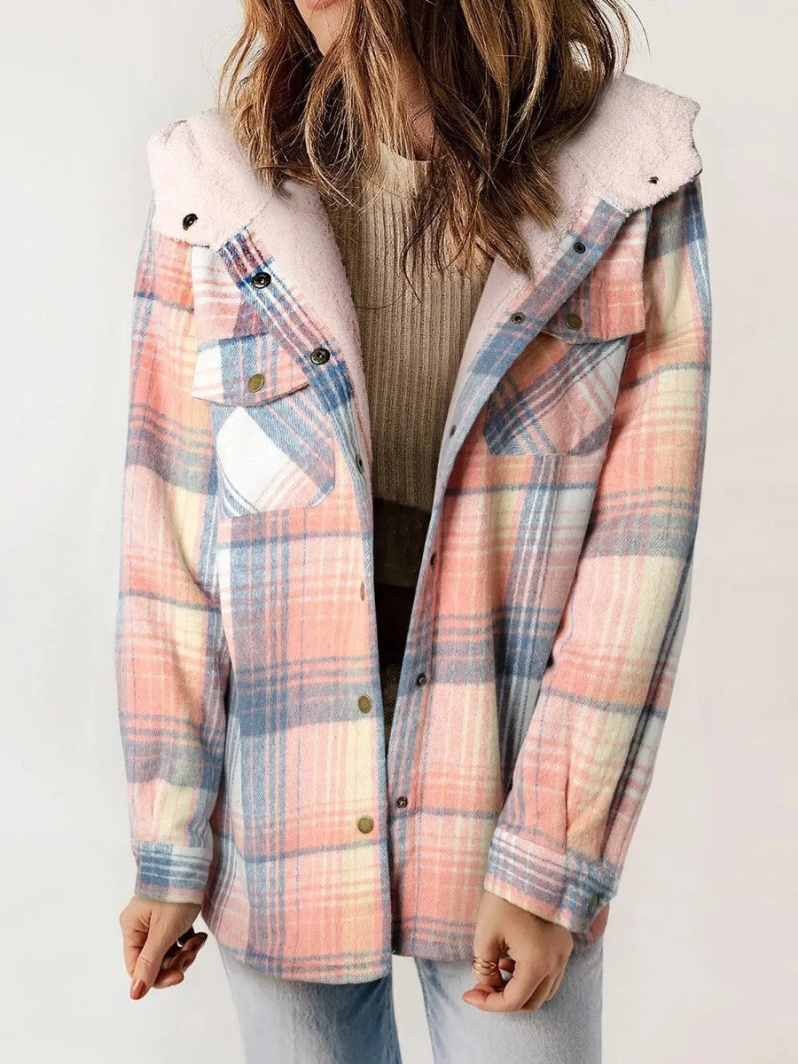 Women’s Shacket – Relaxed Fit – Fleece Lined – Plaid – Hooded Button Front Layer