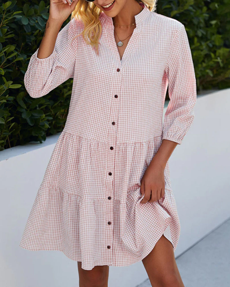Women’s A-Line Dress – Natural Fibers – Checked Pattern – Tiered Hem – 3/4 Sleeve