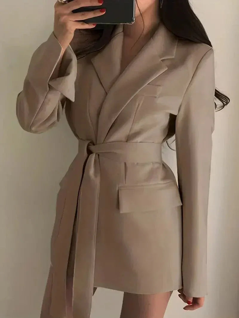Women’s Blazer Dress – Tailored Fit – Belted Waist – Long Sleeve – Woven Fabric