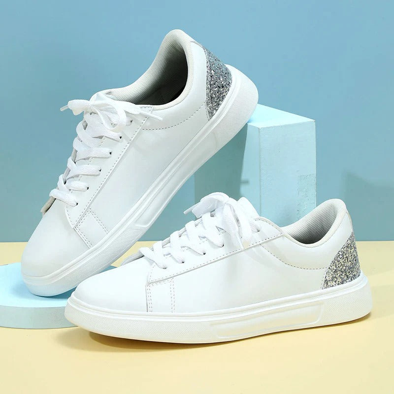 Women’s Ankle Sneakers - Low-Top - Smooth Synthetic - Lace-Up - Cushioned Collar