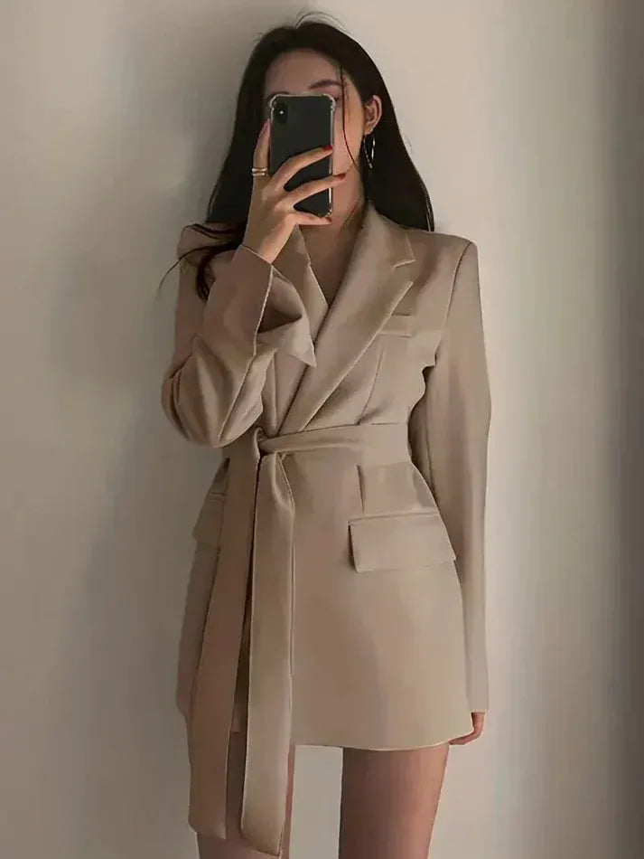 Women’s Blazer Dress – Tailored Fit – Belted Waist – Long Sleeve – Woven Fabric