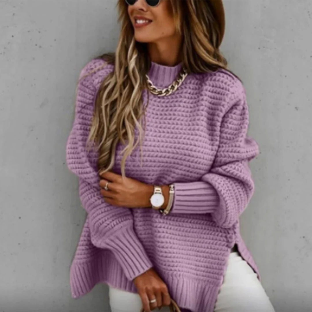 Women’s Sweater – Knitted – Relaxed Fit – Crew Neck – Ribbed Hem – Side Slits