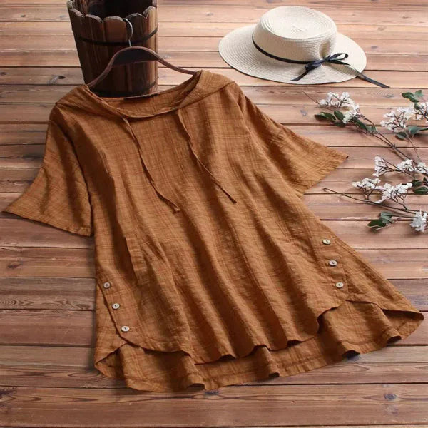 Women’s Tunic Shirt – Relaxed Fit – Plaid Pattern – Hoodie – Rolled Sleeves