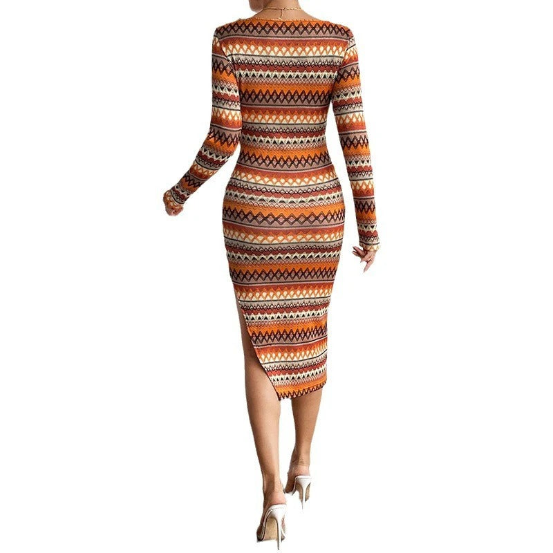 Women’s Midi Dress – Slim Fit – Scoop Neck – Long Sleeve – Geometric Print – Side Slit