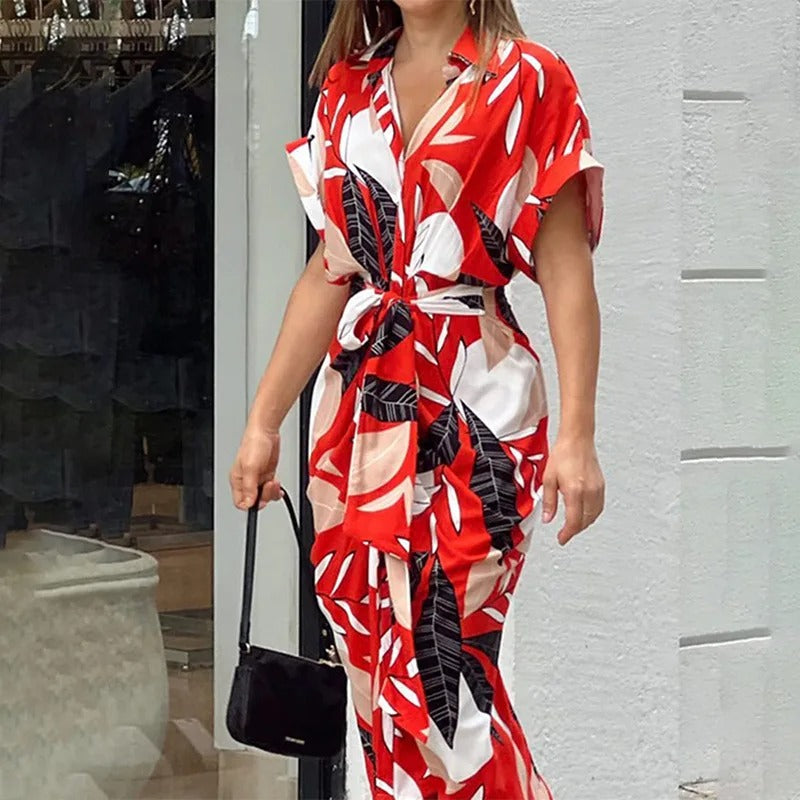 Women's Shirt Dress - Button Down - Short Sleeve - Notched Lapel - Tie Waist - Knee Length