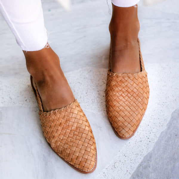 Women’s Slip-On Flats – Woven Design – Pointed Toe – Flexible Fit