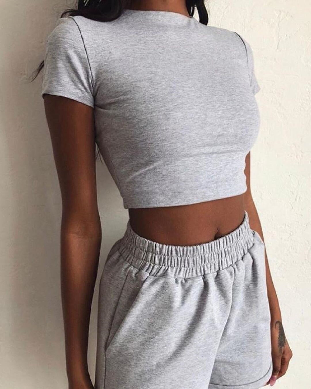 Women's Crop Top - Crew Neck - Short Sleeve Slim Fit - Casual Wear