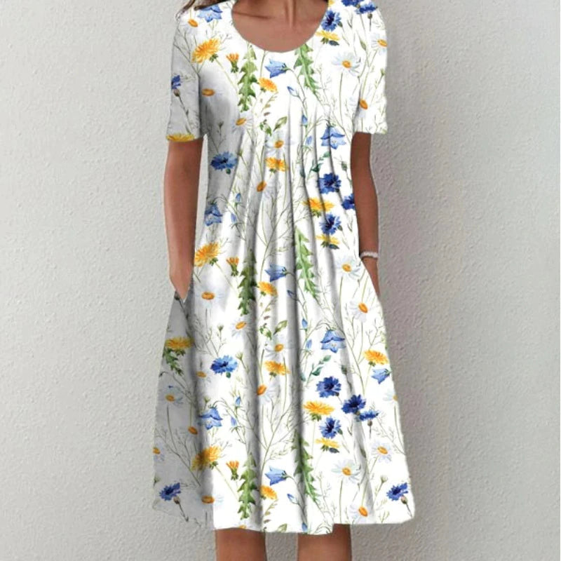 Women's Floral Dress - A-Line Flowy Fit - Short Sleeve Round Neck - with Pockets
