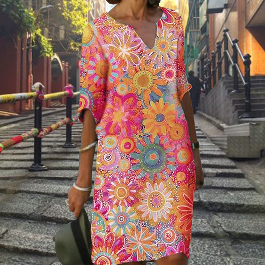 Women's Casual Dress - V-Neck - Short Sleeve - Floral Print - Relaxed Fit