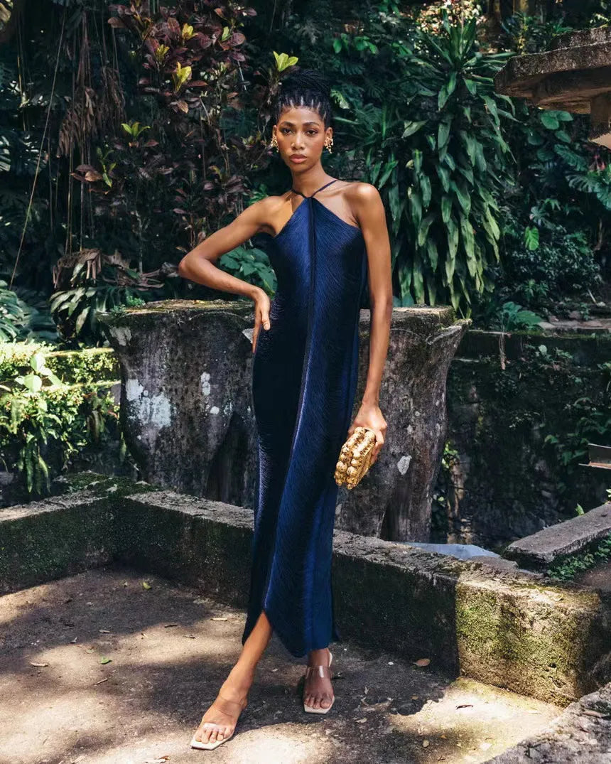 Women's One-Shoulder Dress - Pleated Texture - Bodycon Fit - Elegant Knee-Length