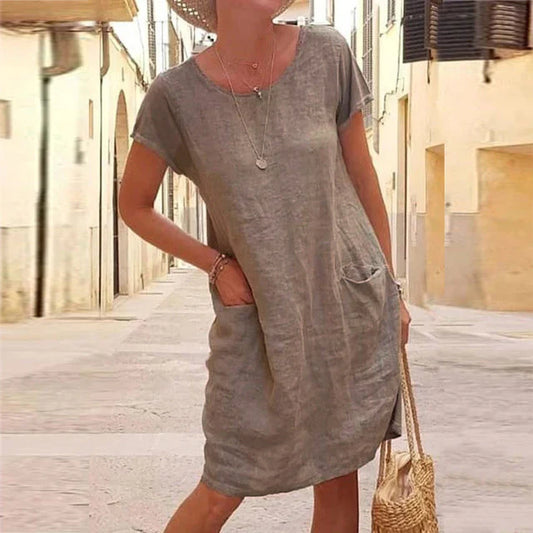 Women’s Knee-Length Dress – Natural Fibers – Relaxed Fit – Short Sleeve – Pockets