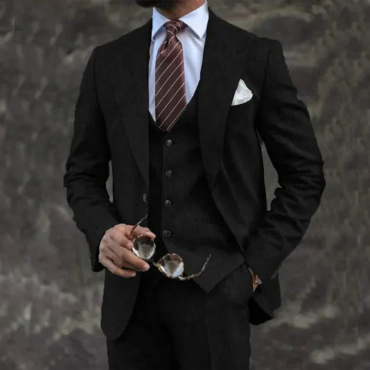 Men’s Three-Piece Suit – Tailored Fit – Breathable Blend – Formal Business Wear