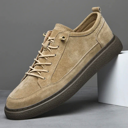 Men’s Low-Top Trainers – Suede Finish – Lace-Up – Cushioned Ankle – Casual Wear