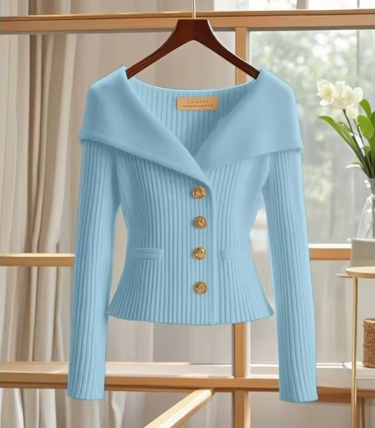Women’s Short Cardigan – Fitted Knit – Ribbed Texture – Wide Collar – Gold Buttons