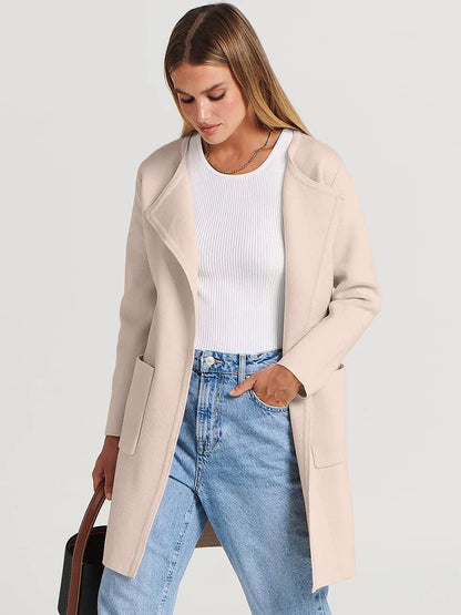 Women’s Coat – Wool Blend – Relaxed Fit – Knee Length – Wide Lapel – Minimalist Style